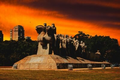 Roteiros Noturnos